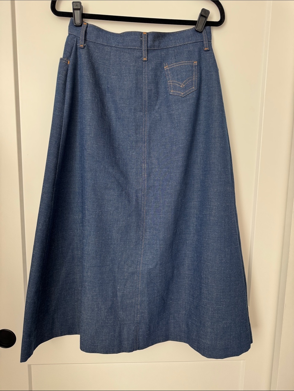 Vintage 1970s Levi's Orange Tab Medium Blue Button-Front A-Line Denim Skirt - Picture 3 of 16